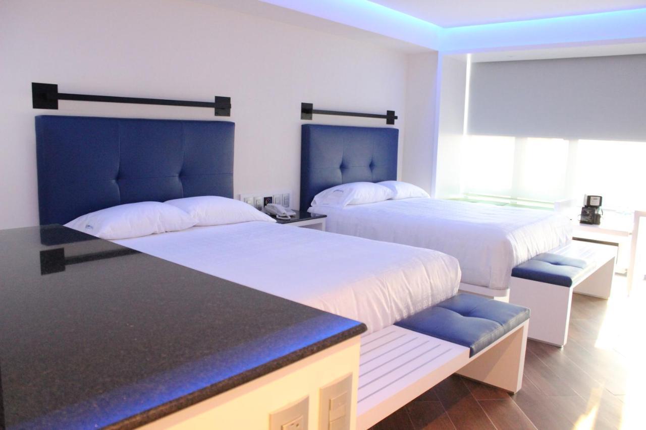 Weenjoy Hotels Grand Prix Aeropuerto Cdmx Mexico by Rom bilde